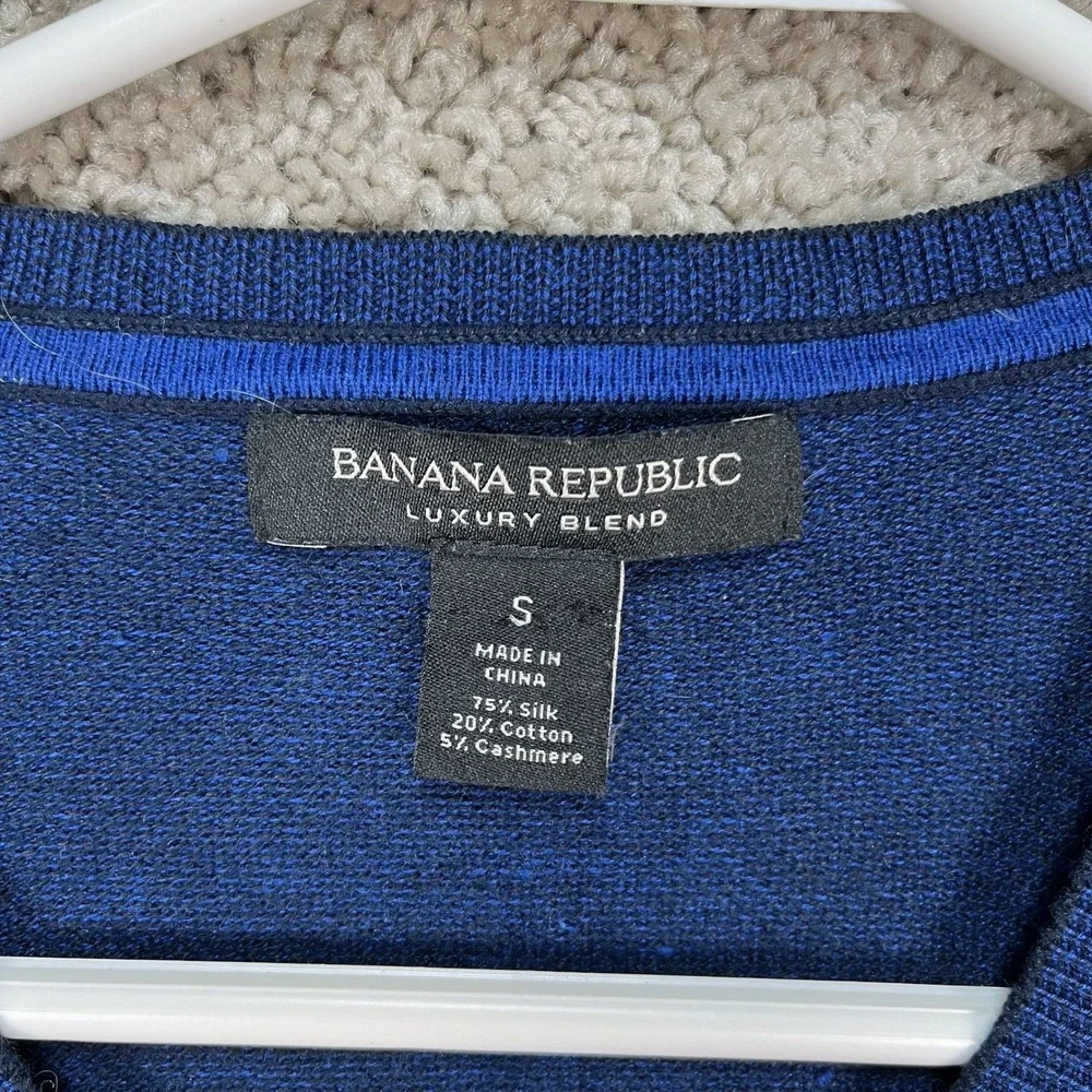 Banana Republic Sweater Mens Small Blue Long‎ Sleeve V-Neck Silk Cashmere Blend